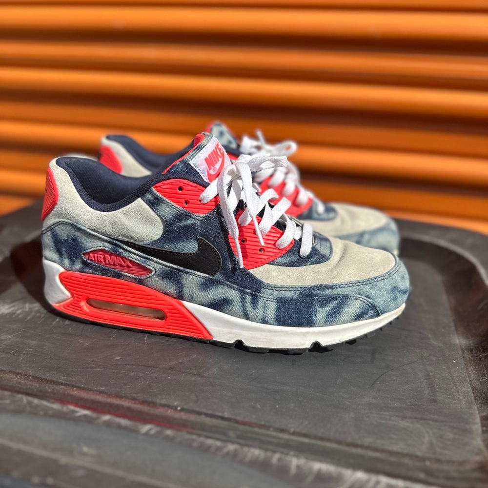 Nike Air Max 90 Atmos Denim Dye Sneakers in Red and Blue size 10.5